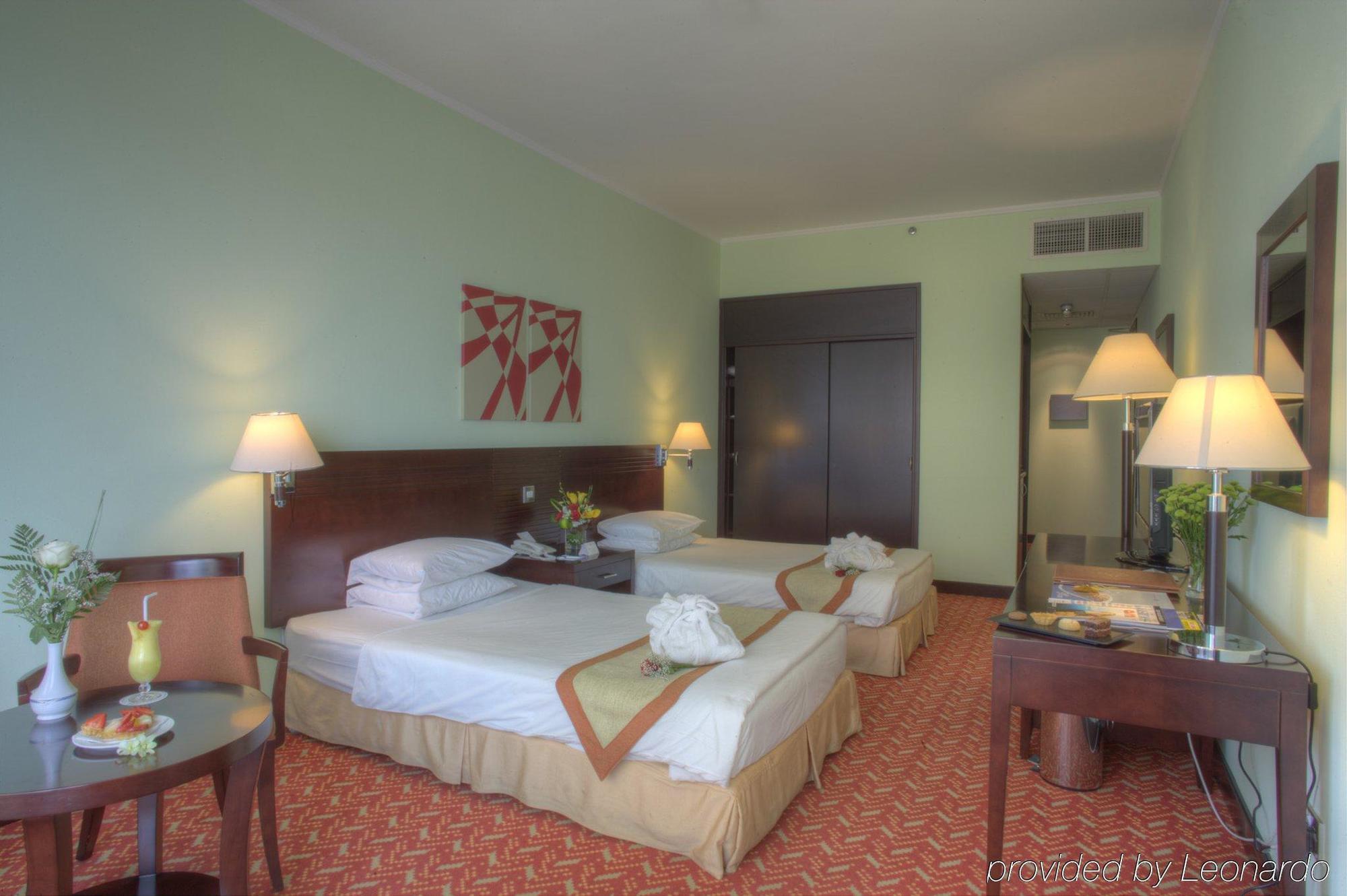 Al Diar Regency Hotel Abu Dhabi Exterior photo